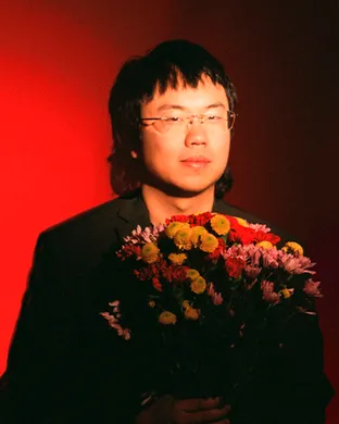 Live concert by Aaron Chen