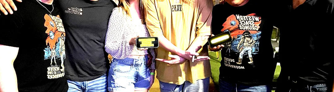 Dexter and The Moonrocks